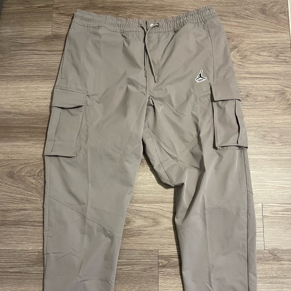 Nike Jordan Statement Essentials Utility Cargo Pants Stone Mens 2XL (DH9069-016) - Picture 9 of 12